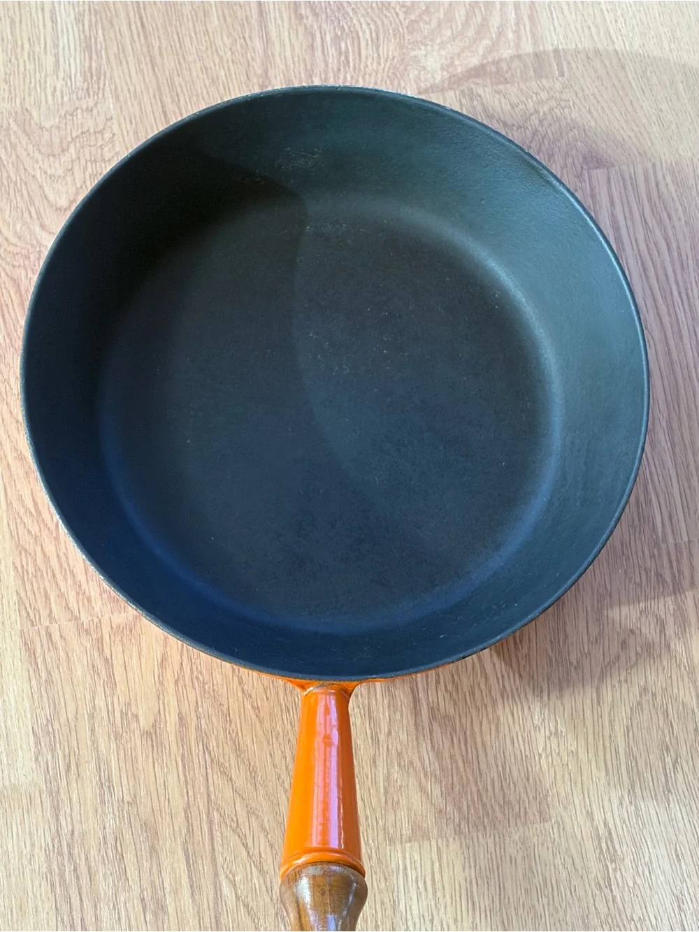 Vintage 70s Le Creuset 9.5